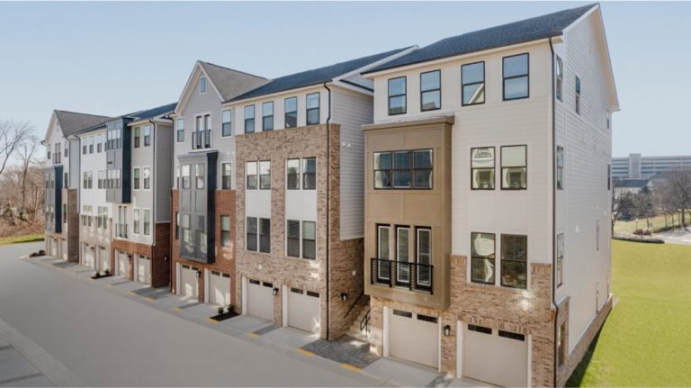 Huntington Crossing 2 768x431